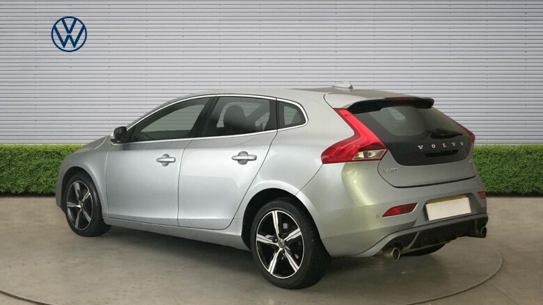 Volvo V40 T2 [122] R DESIGN Nav Plus 5dr Petrol Hatchback